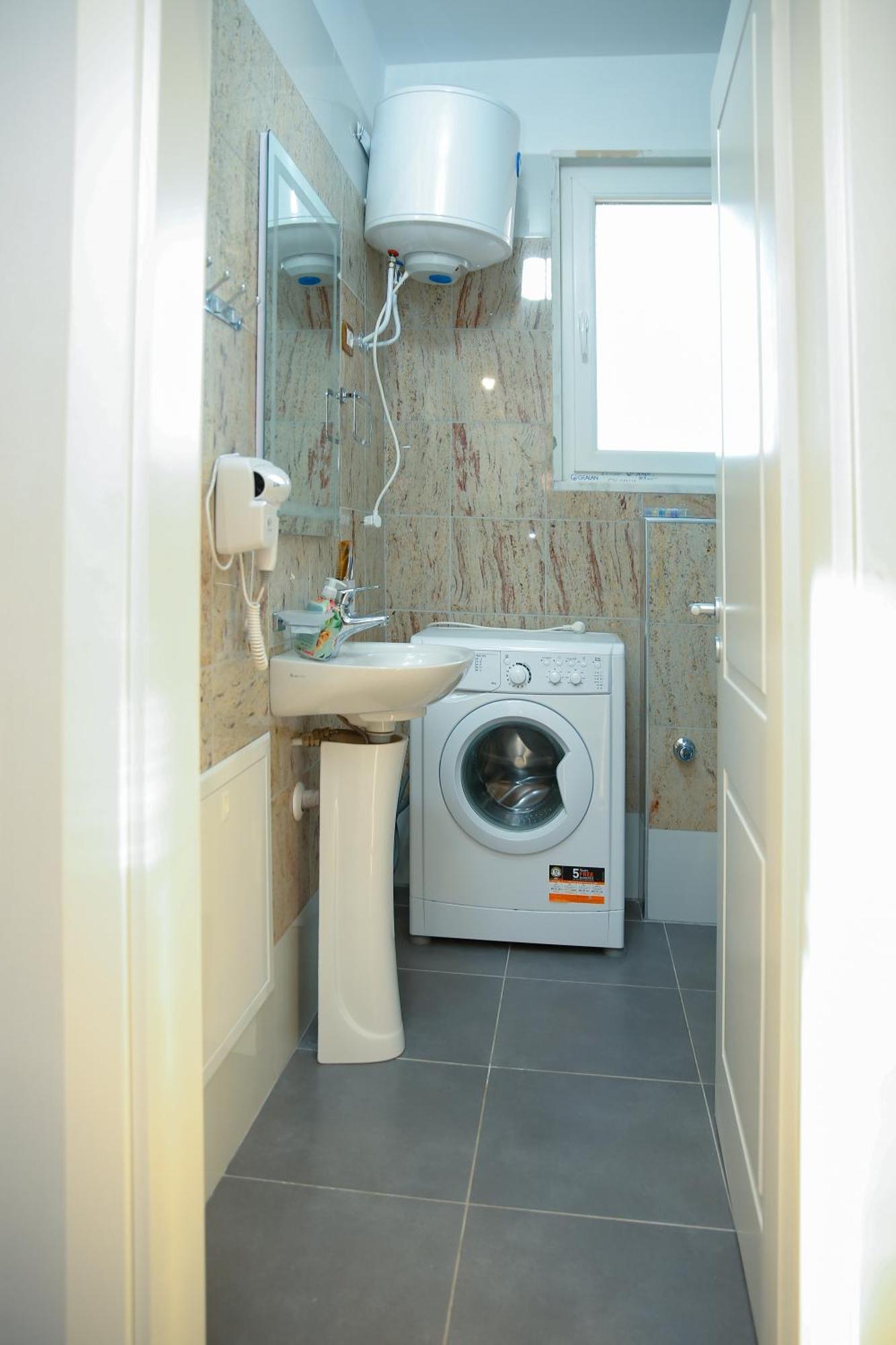 Fishta Apartments Q5 33 Velipojë エクステリア 写真